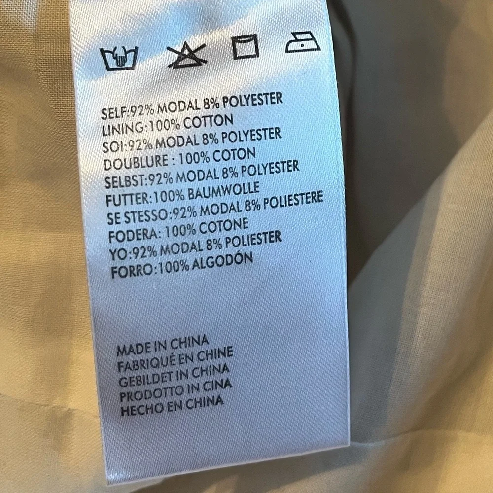 Backyard Roses Bailey Hook Top in white - Picture 7 of 8